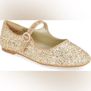 NWT Camilia Mary Jane Flats Size 3
